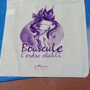 Tote bag